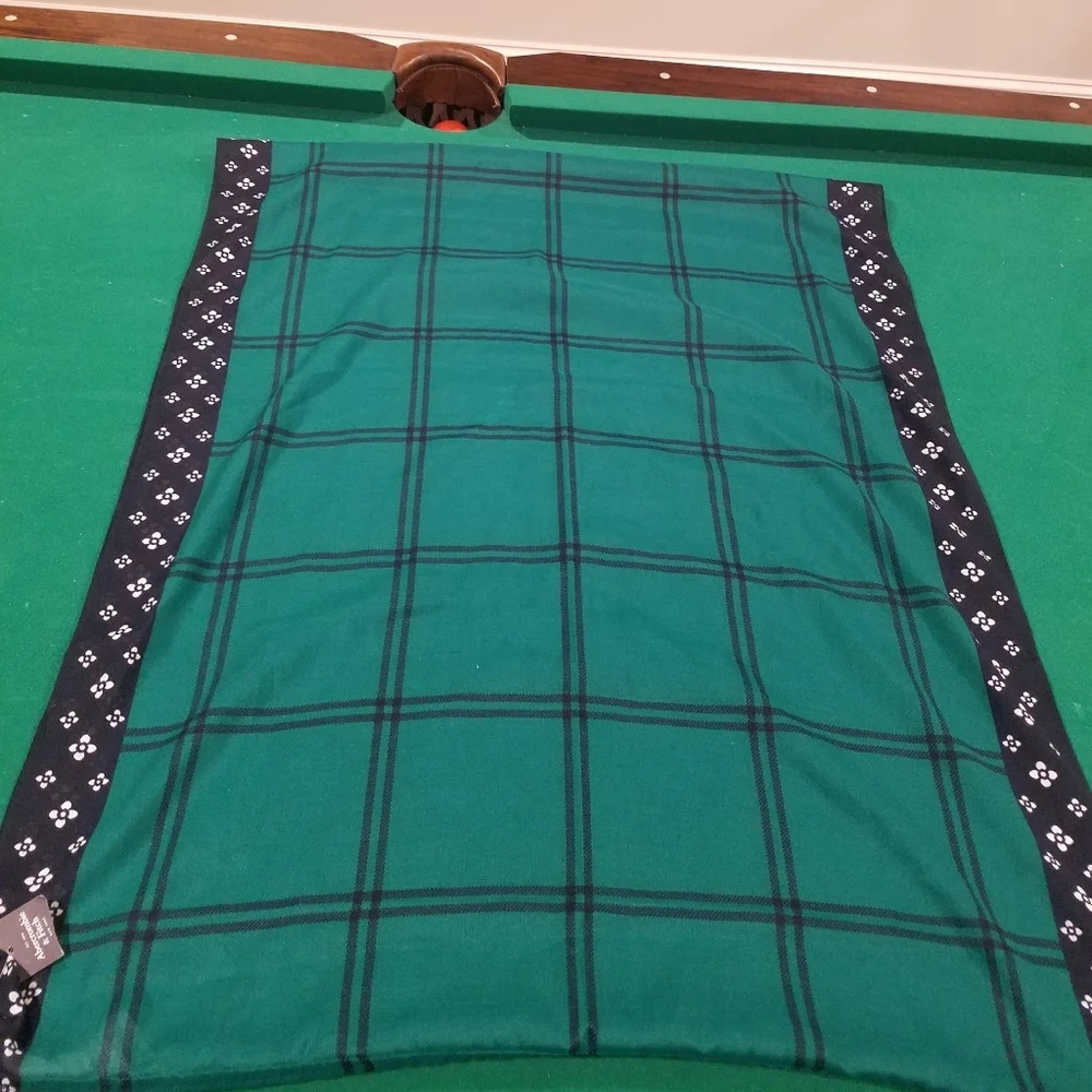 NWT Abercrombie and Fitch loop scarf - Picture 3 of 5